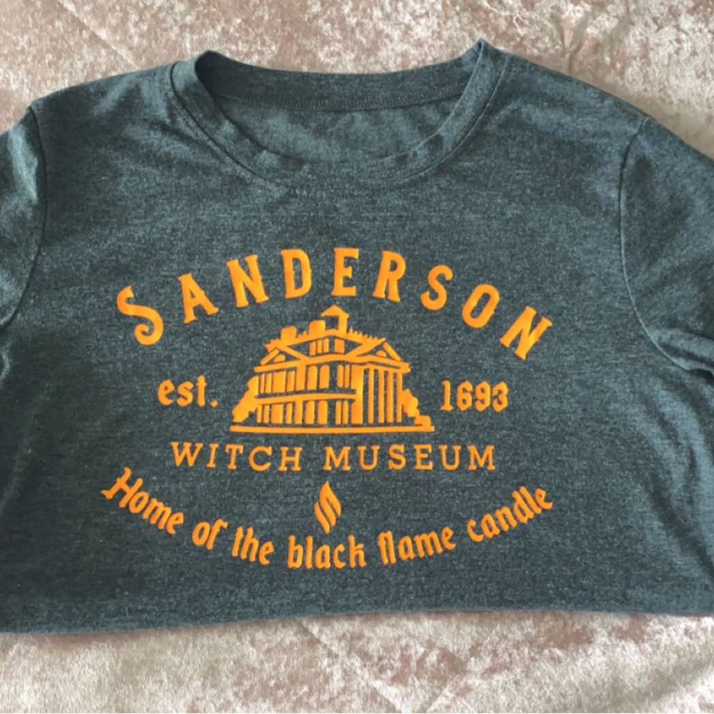 Halloween T-Shirt super cute!